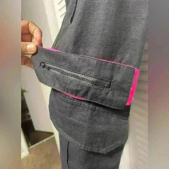 Fashion Nova Men's Black and Pink Joggers-Tracksuits Size L - Picture 6 of 8